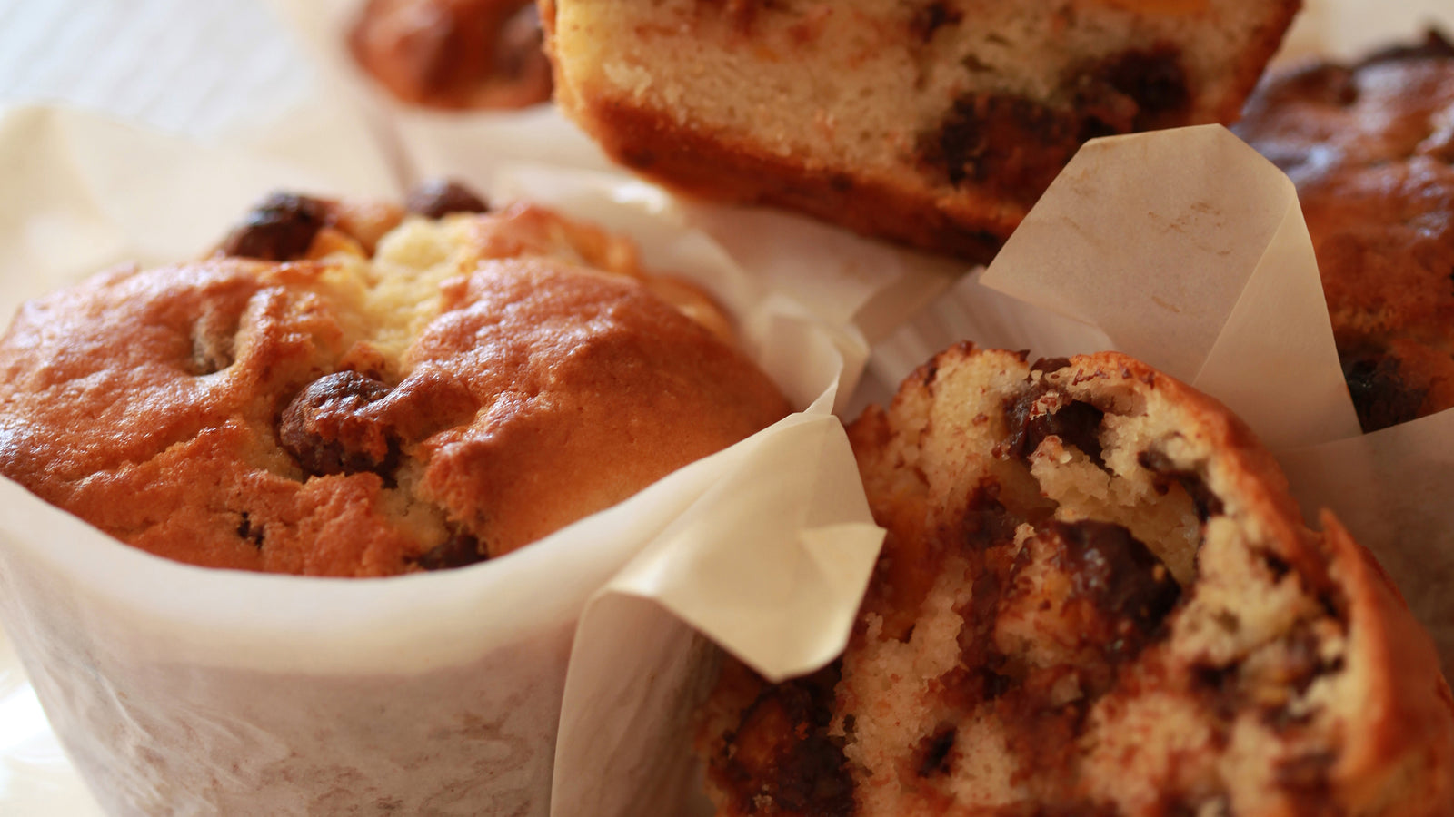 Menz FruChoc and Apricot Muffins