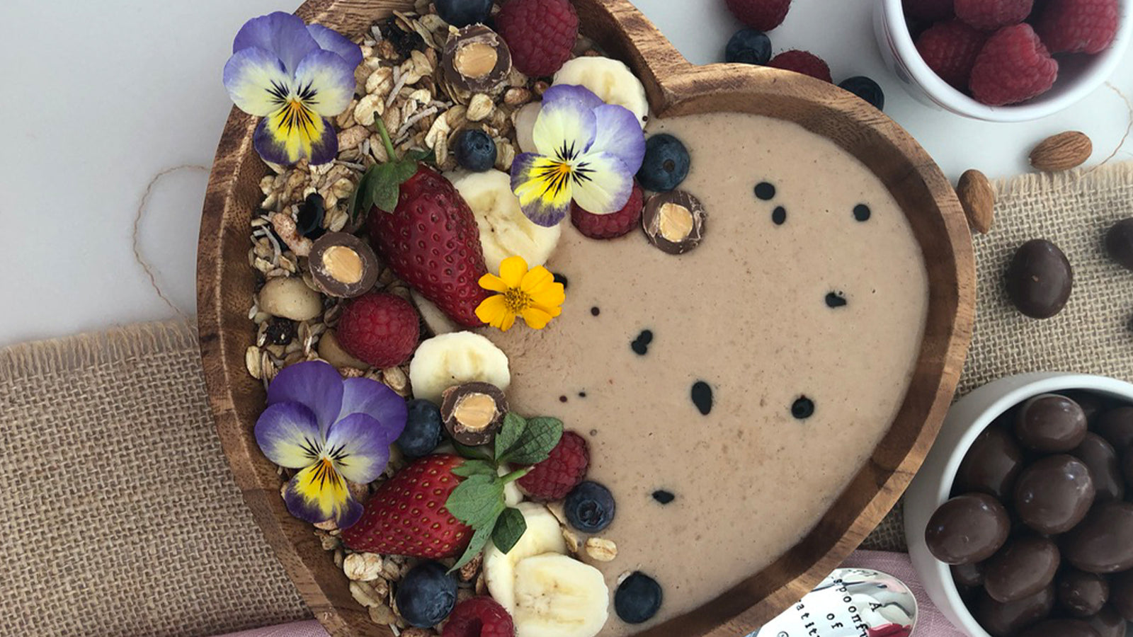 Menz AlmondChoc Smoothie Bowl